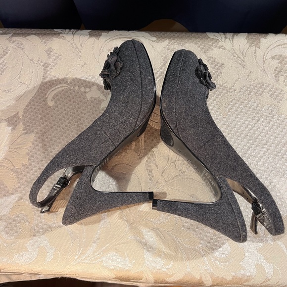 Grey wool shoes by Fioni. 7.5 - Picture 4 of 6